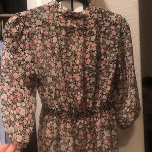 Tops - Flowered top. Tops - Flowered top.